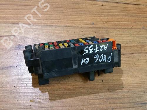 Used Fuse box Fuse box 33480004 33480004