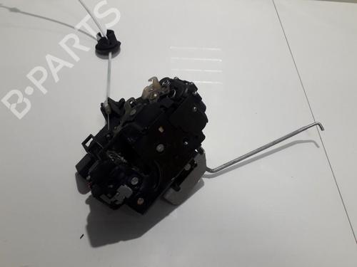 hyre-foran-las-audi-a4-b6-8e2-2000-2001-2002-2003-2004-2005-35837798 main image