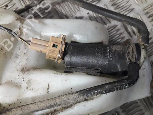 washer-pump-ford-focus-i-daw-dbw-1998-1999-2000-2001-2002-2003-2004-2005-2006-2007-2008-2009-35699193 main image