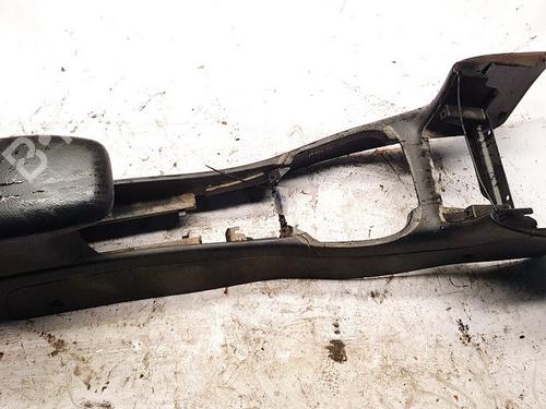 Used Armrest / Center console Armrest / Center console CHEVROLET EVANDA 2.0 (131 hp) 35553706 35553706