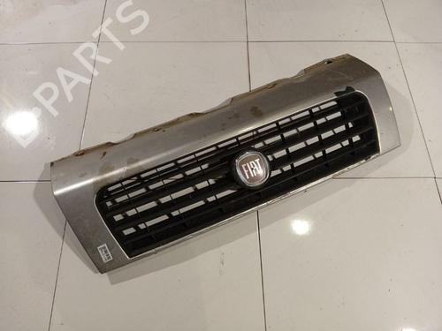 Used Grille Grille 38790432 38790432