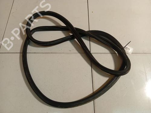 Used Rubber door seal Rubber door seal OPEL ZAFIRA / ZAFIRA FAMILY B (A05) 1.7 CDTI (M75) (110 hp) 39967882 39967882