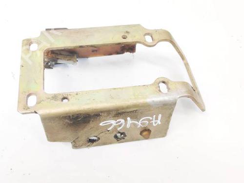 Stütze für AUDI 100 C3 Saloon (443, 444) 2.0 D (70 hp) 32961416