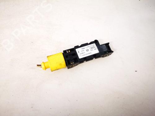 Used Electronic module Electronic module AUDI A3 (8P1) 2.0 TDI 16V (140 hp) 33097235 33097235