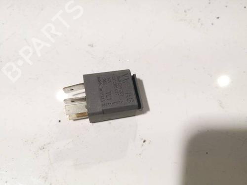 Used Electronic sensor Electronic sensor VW POLO V (6R1, 6C1) 1.2 TDI (75 hp) 33489039 33489039