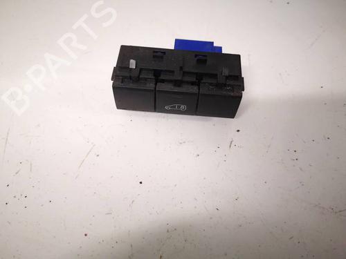 Used Switch Switch TOYOTA RAV 4 III (_A3_) 2.2 D 4WD (ALA30_, ALA30R) (136 hp) 34833911 34833911