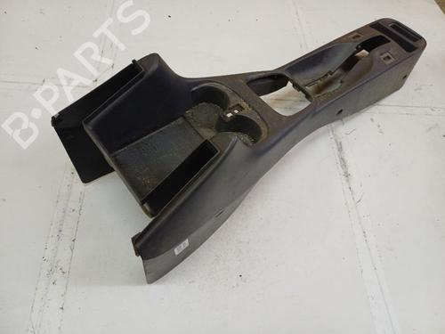 Console centrale Console centrale MAZDA PREMACY (CP) 2.0 TD (101 hp) 34826654 34826654