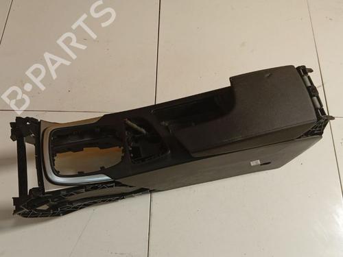 Used Armrest / Center console Armrest / Center console OPEL INSIGNIA A (G09) 2.0 CDTI (68) (131 hp) 34793370 34793370
