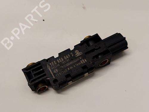 Used Electronic module Electronic module AUDI A5 (8T3) 3.0 TDI quattro (240 hp) 33565210 33565210
