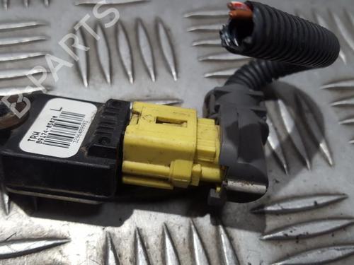 Used Electronic module Electronic module TOYOTA AVENSIS (_T25_) 2.0 D-4D (ADT250_, ADT250R) (126 hp) 33500490 33500490