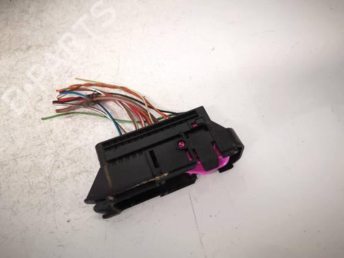 Electronic module VW GOLF PLUS V (5M1, 521) 1.9 TDI | BP38431432M83 - Image 3