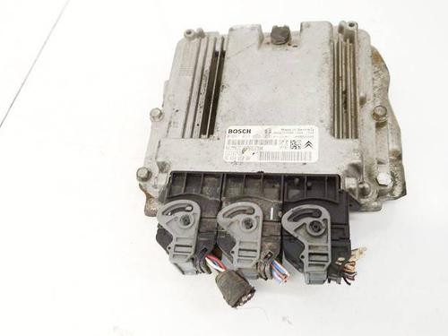 Used Engine control unit (ECU) PEUGEOT 4007 (VU_, VV_) 2.2 HDi (156 hp) 32578898