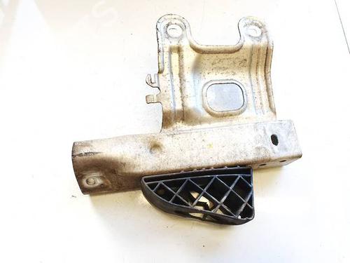 Used Front bumper bracket Front bumper bracket 39545451 39545451