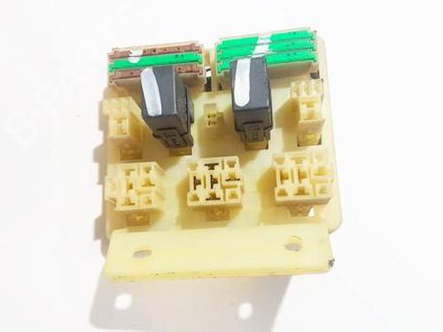 Used Fuse box Fuse box VOLVO S40 I (644) 1.6 (105 hp) 33528724 33528724