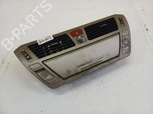 Used Air vent Air vent CITROËN C4 Grand Picasso I (UA_) 2.0 HDi 138 (136 hp) 32533487 32533487