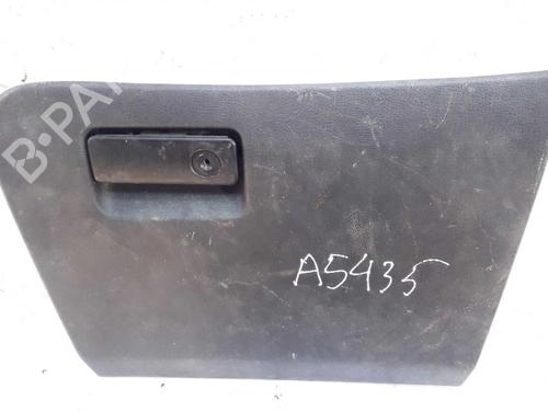 Used Glove box Glove box FORD MONDEO I (GBP) 1.8 i 16V (112 hp) 35864648 35864648