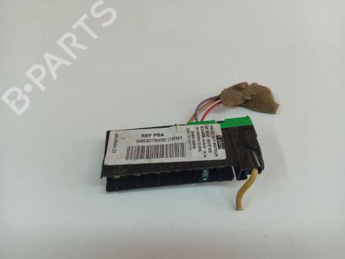 Used Fuse box Fuse box MERCEDES-BENZ E-CLASS T-Model (S211) E 200 T Kompressor (211.242) (163 hp) 36759813 36759813