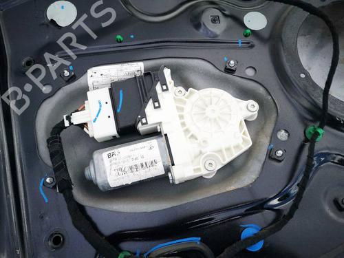 Used Right rear window motor Right rear window motor 35283247 35283247