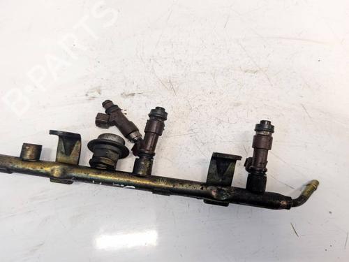 Used Injection rail Injection rail 37285743 37285743