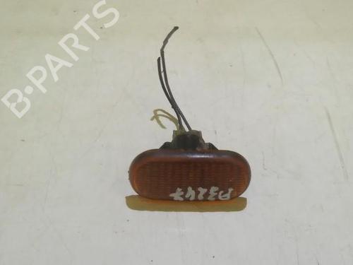 Used Right side indicator Right side indicator 35667593 35667593