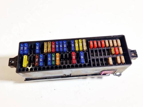 Fuse box SKODA FABIA II (542) 1.4 TDI | BP32573806E1 - Image 4