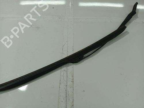 front-windshield-wiper-arm-opel-zafira-a-mpv-t98-1999-2000-2001-2002-2003-2004-2005-2006-32535714 main image