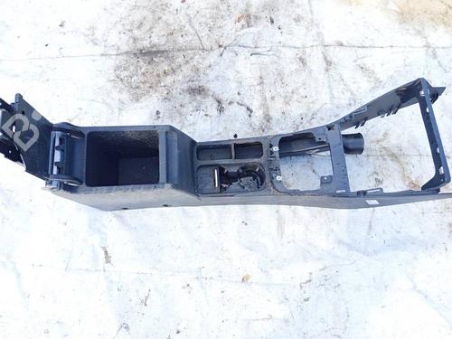 Used Armrest / Center console Armrest / Center console 34986730 34986730