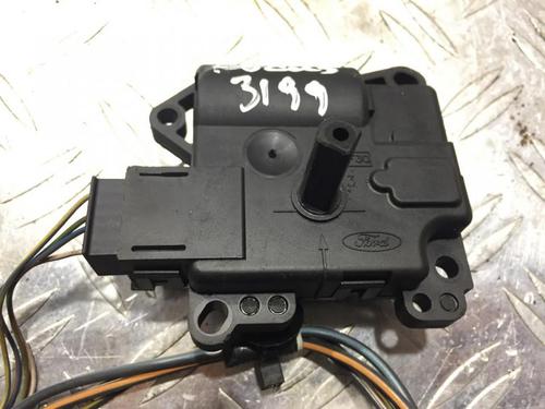 Used Electronic module Electronic module FORD FOCUS I (DAW, DBW) 1.8 Turbo DI / TDDi (90 hp) 33483251 33483251