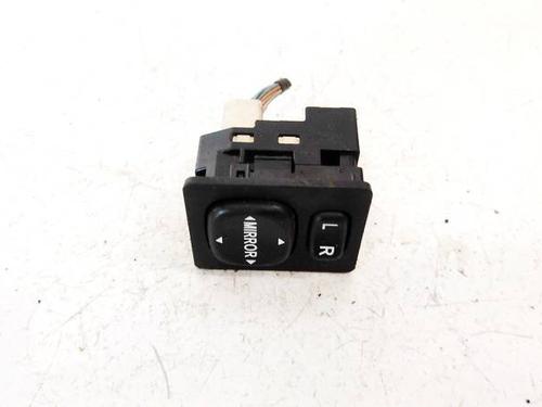 Used Mirror switch Mirror switch TOYOTA YARIS (_P9_) 1.4 D-4D (NLP90_, NLP90R) (90 hp) 35264674 35264674