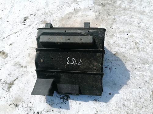 Used Fuse box Fuse box PEUGEOT 405 II (4B) 1.8 (101 hp) 32880037 32880037