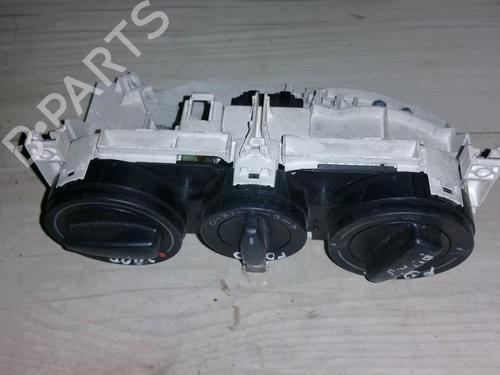 Used Climate control Climate control VW GOLF IV (1J1) 1.4 16V (75 hp) 35650389 35650389