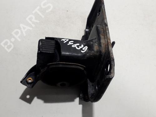 Used Engine mount Engine mount TOYOTA VERSO (_R2_) 2.0 D-4D (AUR20_, AUR20R) (126 hp) 33511367 33511367
