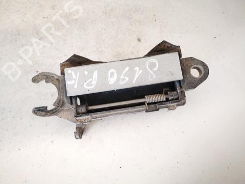 front-left-exterior-door-handle-audi-a8-d2-4d2-4d8-1994-1995-1996-1997-1998-1999-2000-2001-2002-2003-2004-2005-35399367 main image
