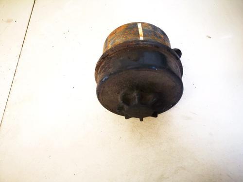 Used Power steering reservoir Power steering reservoir IVECO DAILY III Van 29 L 12 V (ALKA41A2, ALLA52A2, ALKA42A2) (116 hp) 35516993 35516993