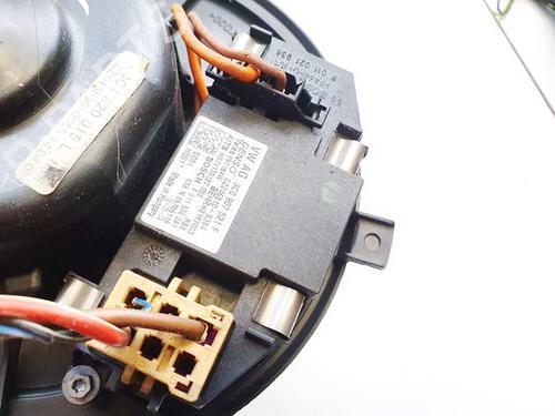 Heater resistor SKODA YETI (5L) 2.0 TDI | BP35035277M108 - Image 3