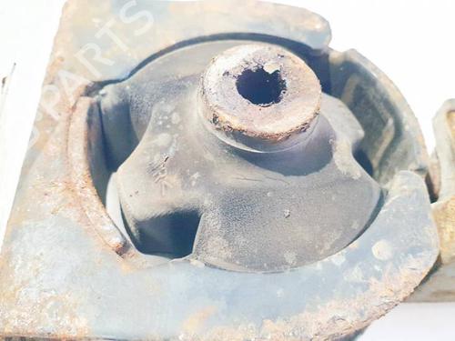 Engine mount TOYOTA COROLLA Saloon (_E12_) 2.0 D-4D (CDE120_, CDE120R) | BP32589301M89 - Image 3