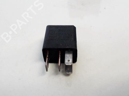 Used Electronic sensor Electronic sensor OPEL ASTRA G Hatchback (T98) 1.6 16V (F08, F48) (101 hp) 33064395 33064395