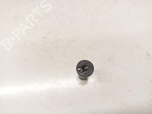 other-audi-a4-b5-8d2-1994-1995-1996-1997-1998-1999-2000-2001-34853037 main image
