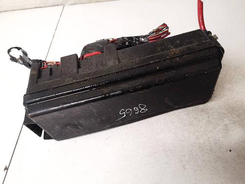 Used Fuse box Fuse box SAAB 9-3 (YS3F, E79, D79, D75) 1.9 TiD (150 hp) 32927607 32927607