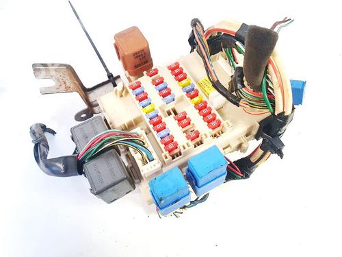Used Fuse box Fuse box NISSAN PRIMERA Hatchback (P12) 1.9 dCi (120 hp) 32897156 32897156