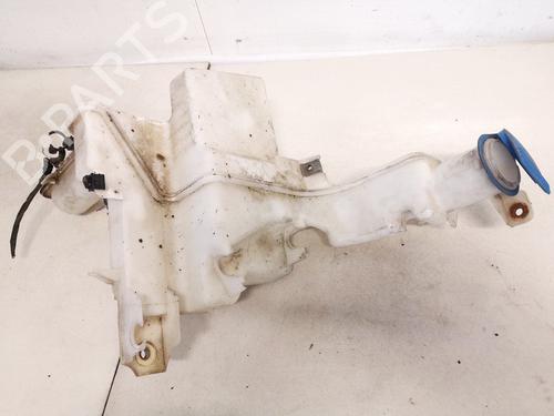 windscreen-washer-tank-vw-passat-b6-3c2-2005-2006-2007-2008-2009-2010-2011-35460996 main image