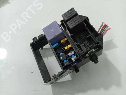 Used Fuse box Fuse box RENAULT LAGUNA II (BG0/1_) 1.9 dCi (BG1A, BG1V) (130 hp) 32536006 32536006