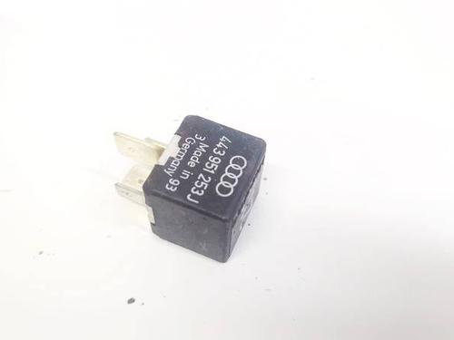 Electronic sensor AUDI 100 C4 Avant (4A5) 2.5 TDI | BP32614045M84 - Image 2