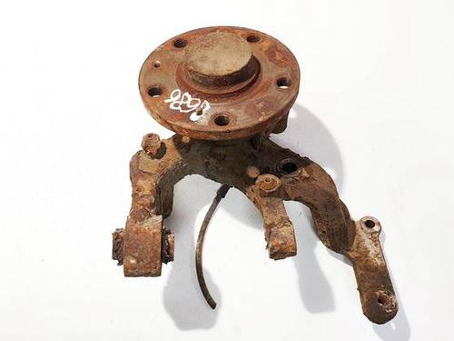 Used Right rear steering knuckle Right rear steering knuckle 35334822 35334822
