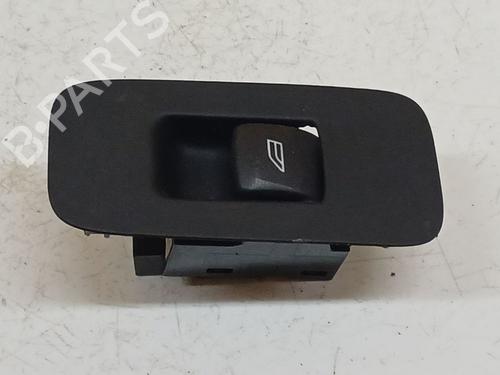 Used Switch Switch VOLVO V40 Hatchback (525) D2 (114 hp) 36506991 36506991