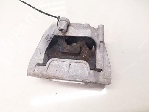 Used Engine mount Engine mount VW CADDY III Box Body/MPV (2KA, 2KH, 2CA, 2CH) 1.9 TDI (105 hp) 33107549 33107549