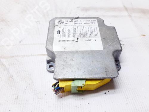 ecu-airbags-vw-touran-1t1-1t2-2003-2004-2005-2006-2007-2008-2009-2010-2011-33518344 main image