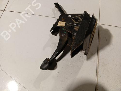 Used Pedal Pedal SKODA OCTAVIA I (1U2) 1.9 TDI (110 hp) 34917072 34917072