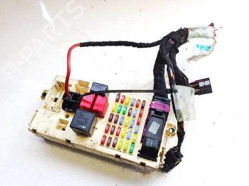 Used Fuse box Fuse box ALFA ROMEO 147 (937_) 2.0 16V T.SPARK (937.AXA1, 937.AXC1, 937.BXC1) (150 hp) 32938821 32938821