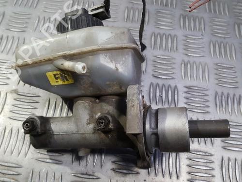 Used Brake master cylinder Brake master cylinder 35672214 35672214